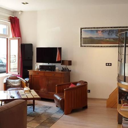 Loft Au Centre Ville, Calme, 200M De La Plage Сен-Жан-де-Люз Экстерьер фото